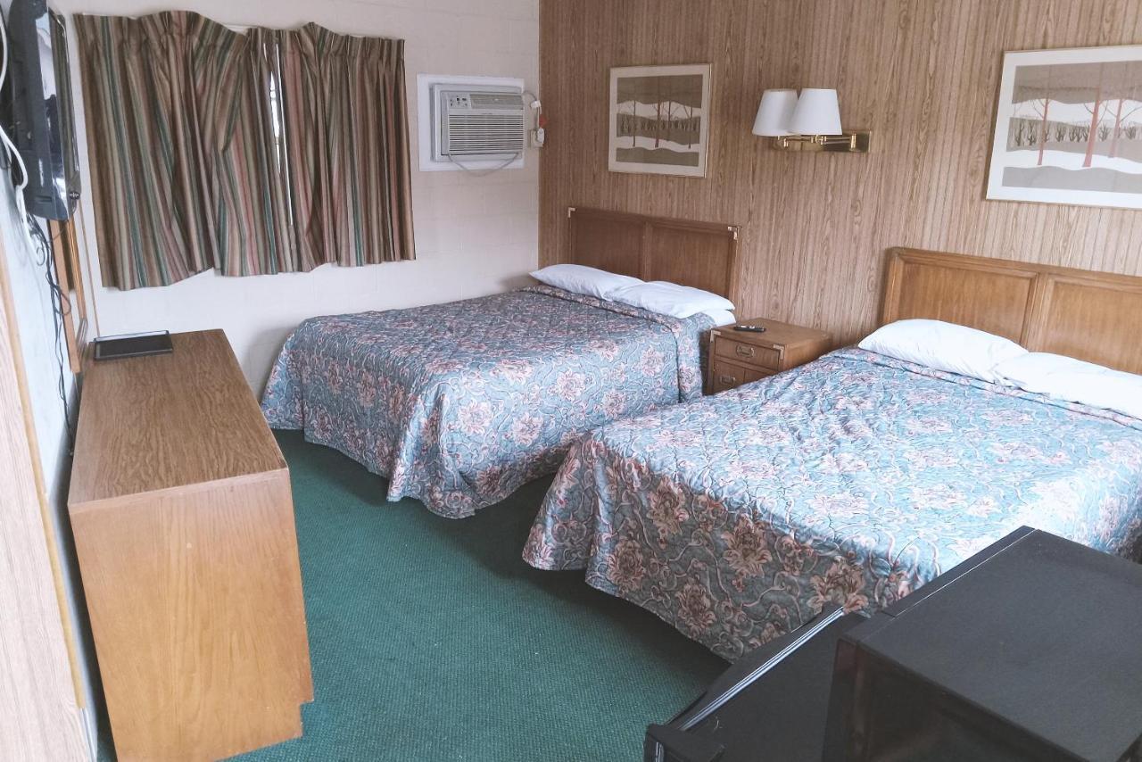 Blue Way Inn & Suites Winfield エクステリア 写真